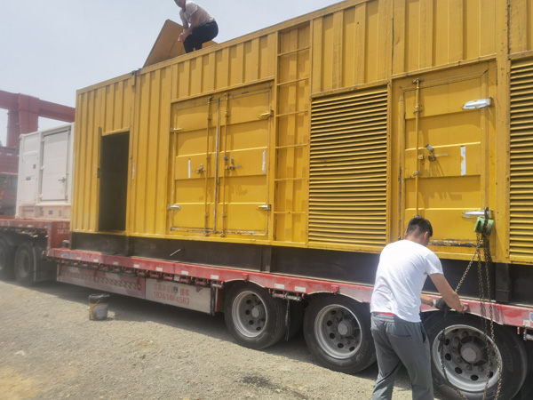 高邮发电机出租100KW发电机需要什么规格的电缆线？